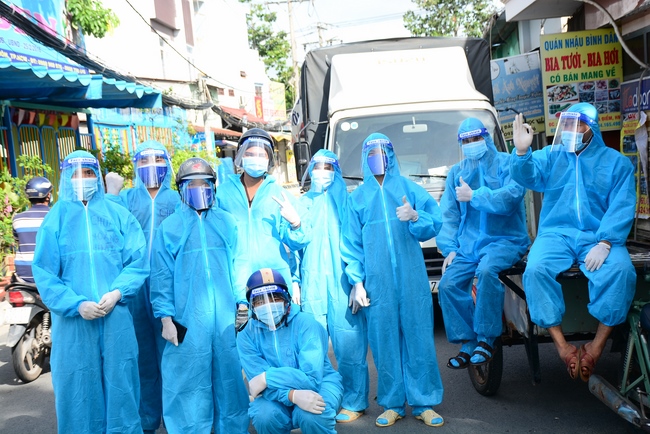 Chùa Hoằng Pháp: Tiếp tục hỗ trợ người dân khó khăn trong đại dịch Covid (đợt 8)